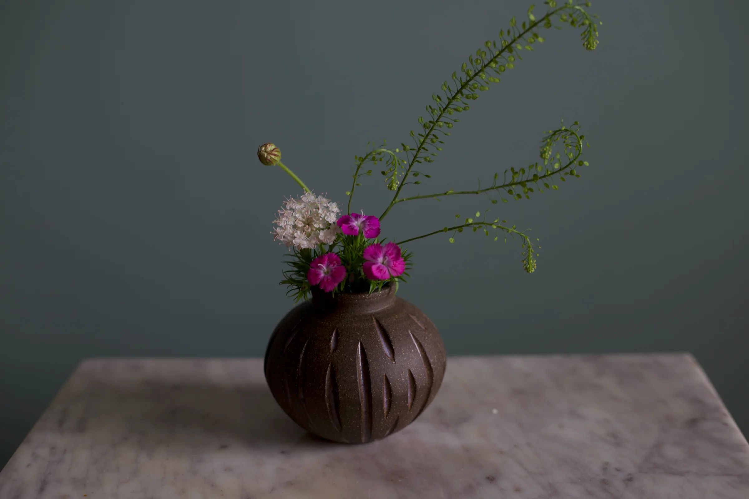 Round bud vase 2