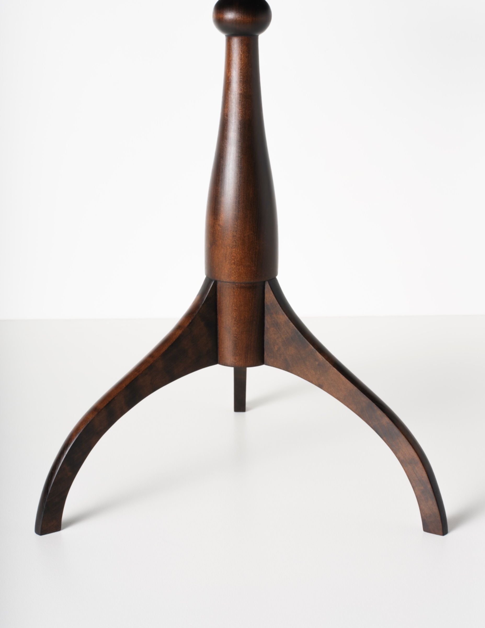 Shaker side table 3