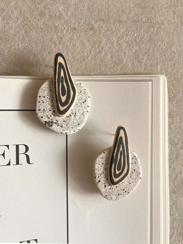 Pepa Eje Earrings 3