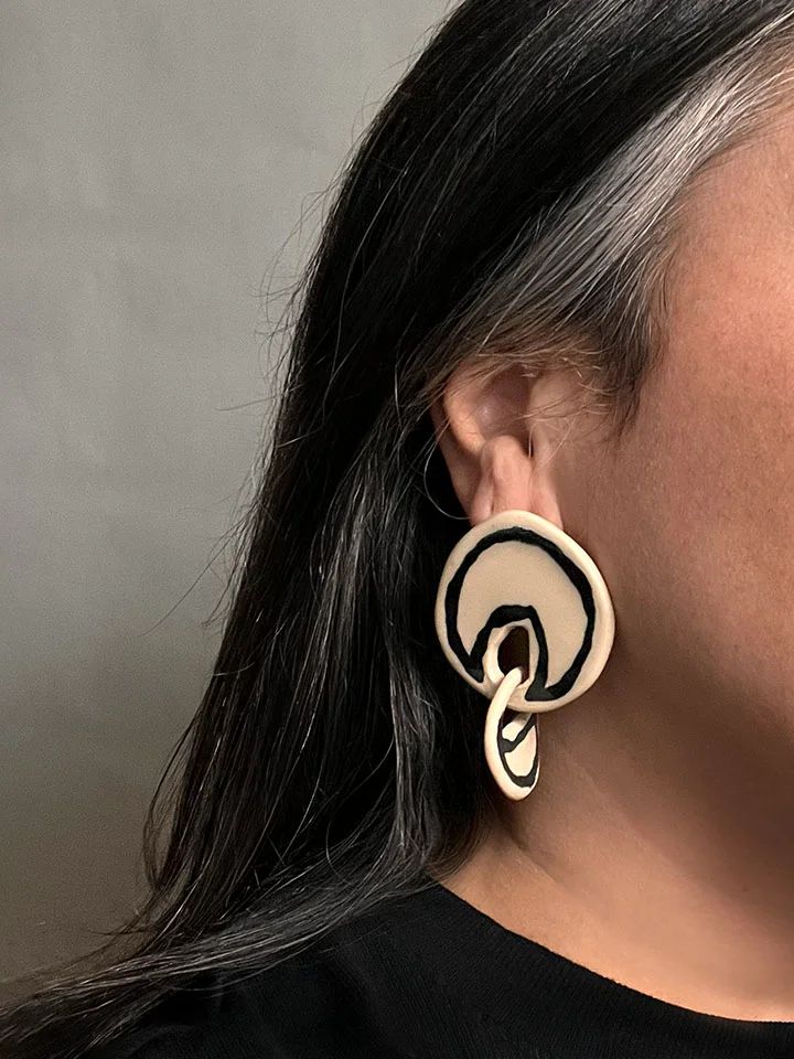 Tinta Nudo No. 2 earrings 4