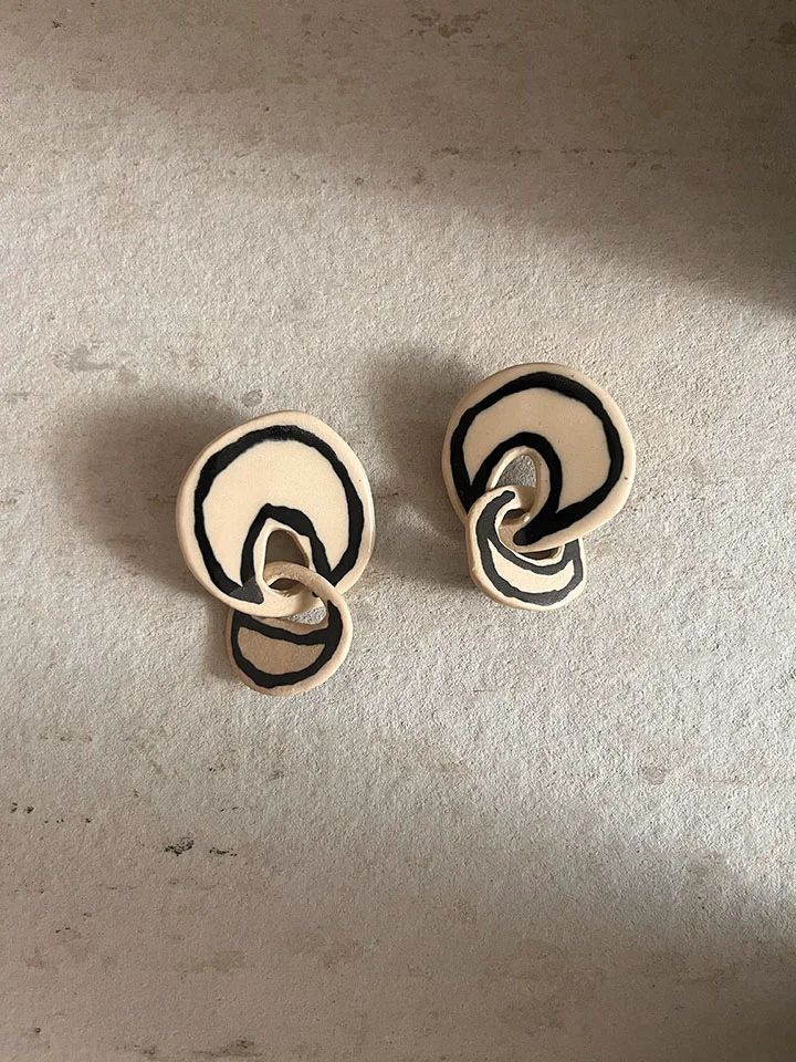 Tinta Nudo No. 2 earrings 3