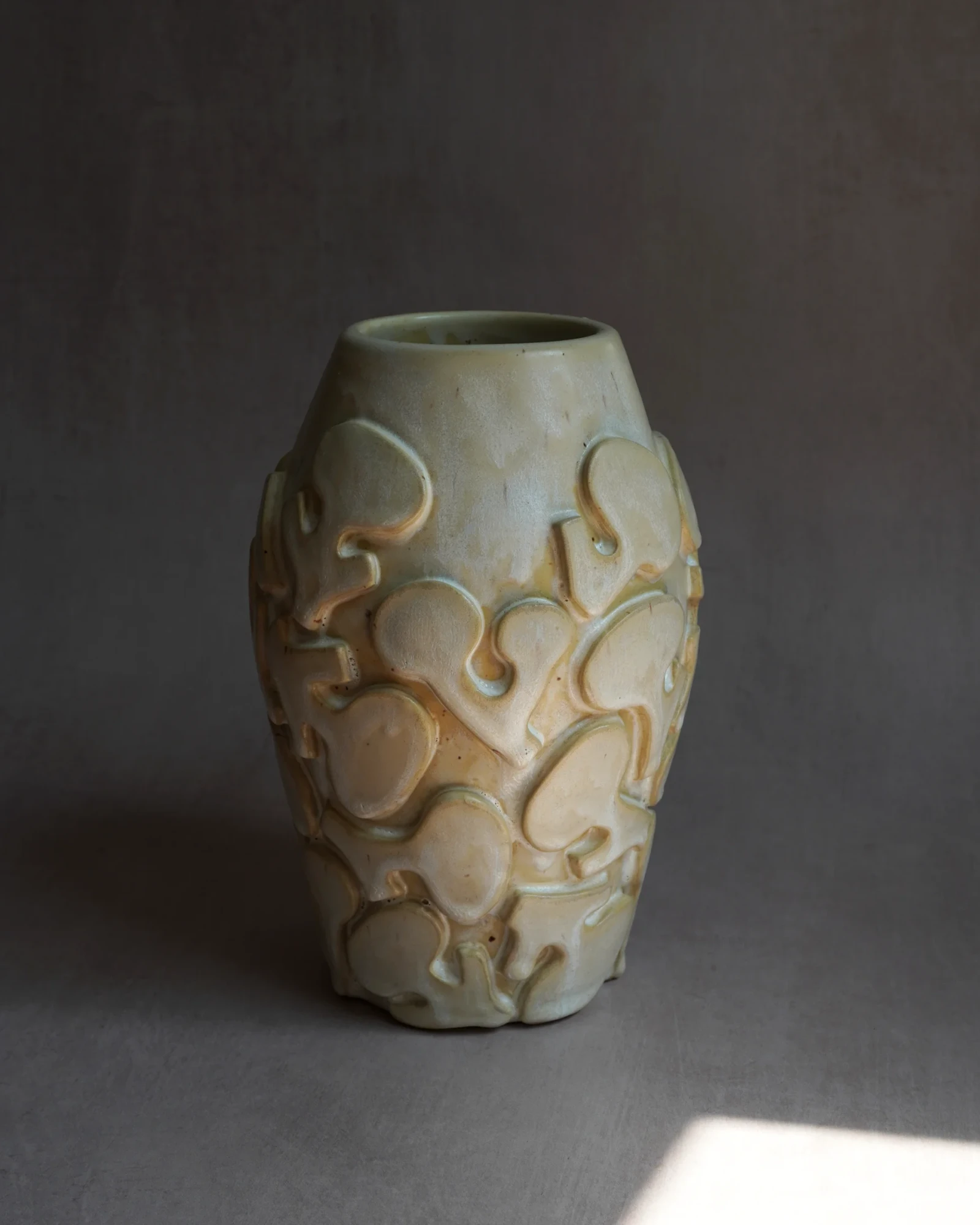 Flores Vase II by Studio Flan