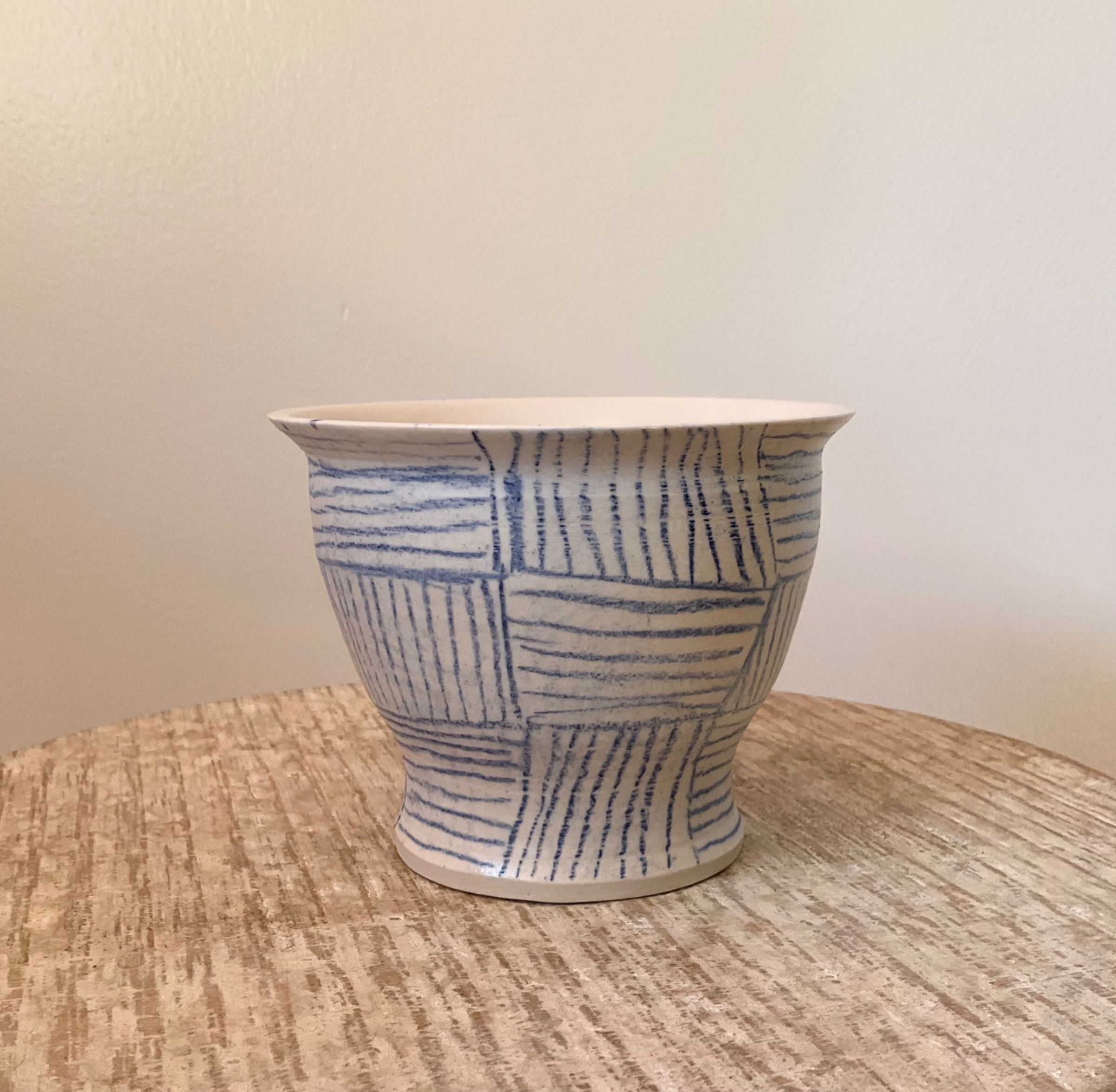 Short vase