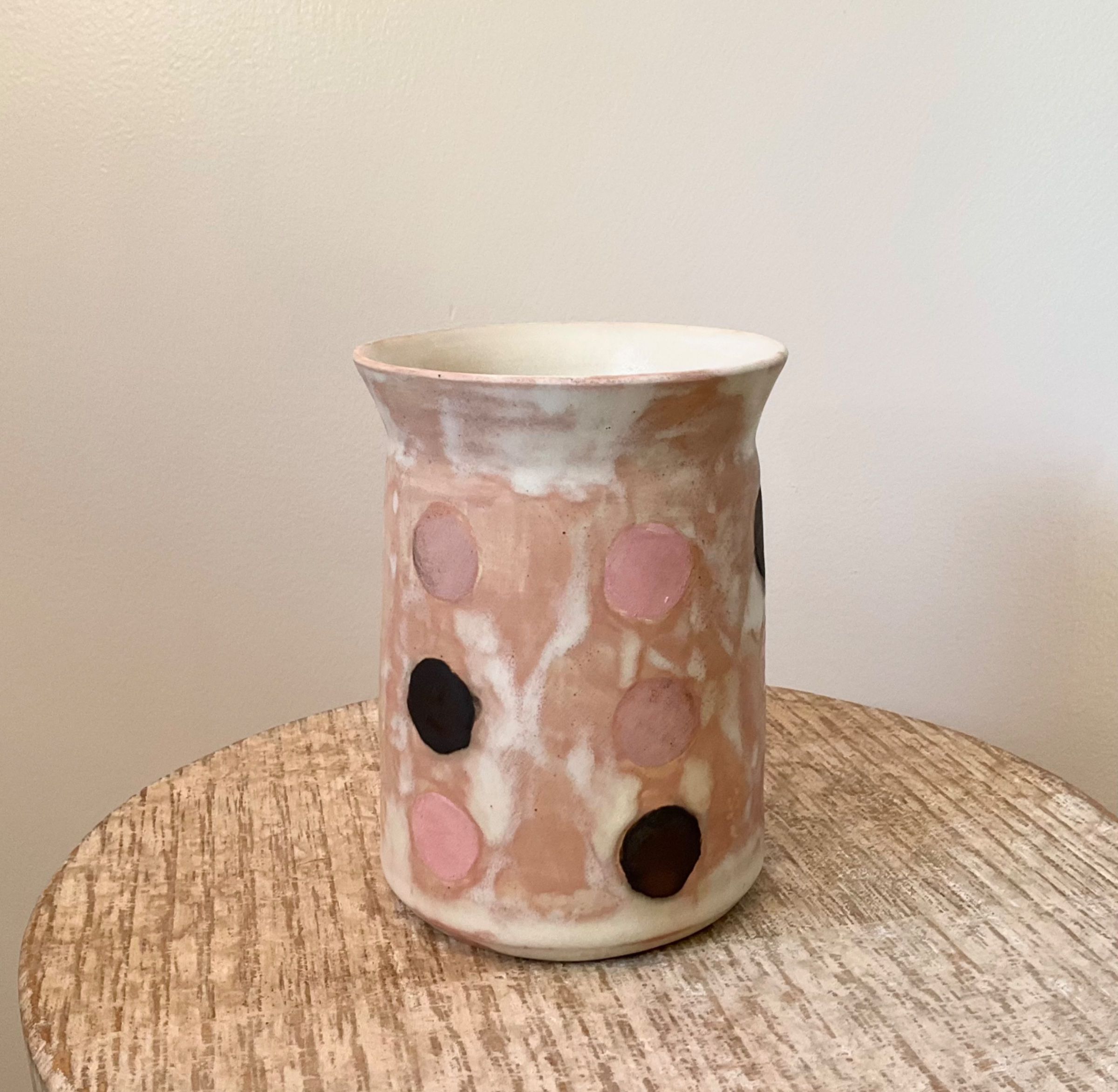  Dot cylinder vase 2