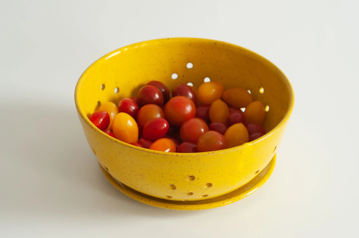 Berry Bowl with Dish Large by RachaelPots