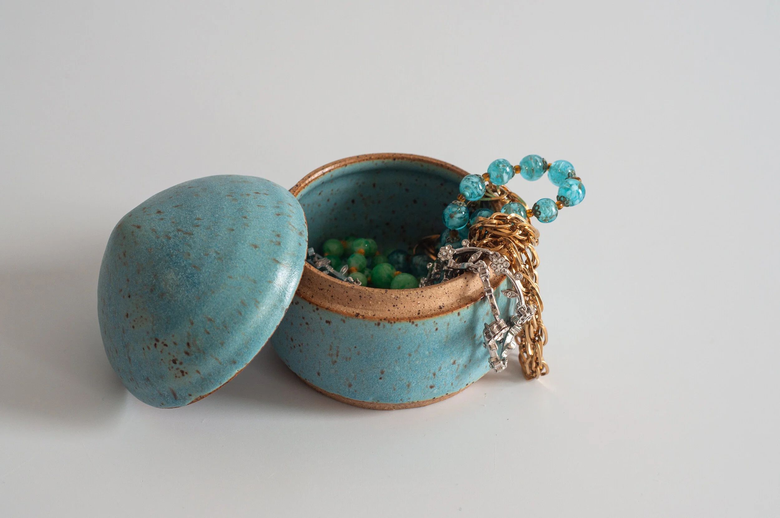 Salt Box 3
