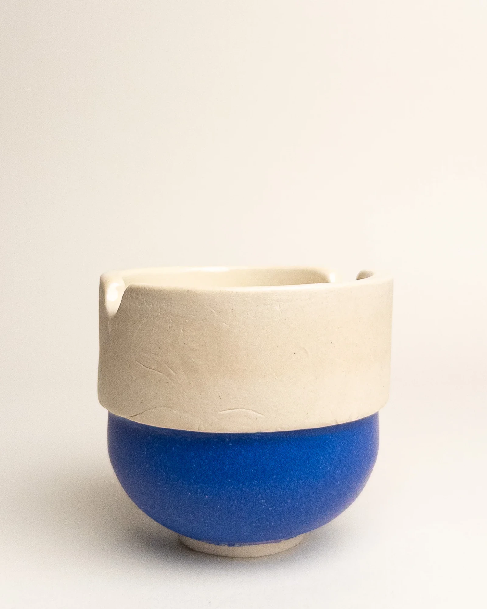 Brush Cup by DEEP BLACK